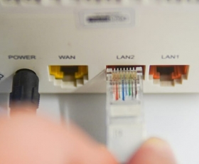 TĂNG GIÁ CƯỚC INTERNET: BƯỚC ĐI TẤT YẾU ĐỂ NÂNG TẦM HẠ TẦNG SỐ?